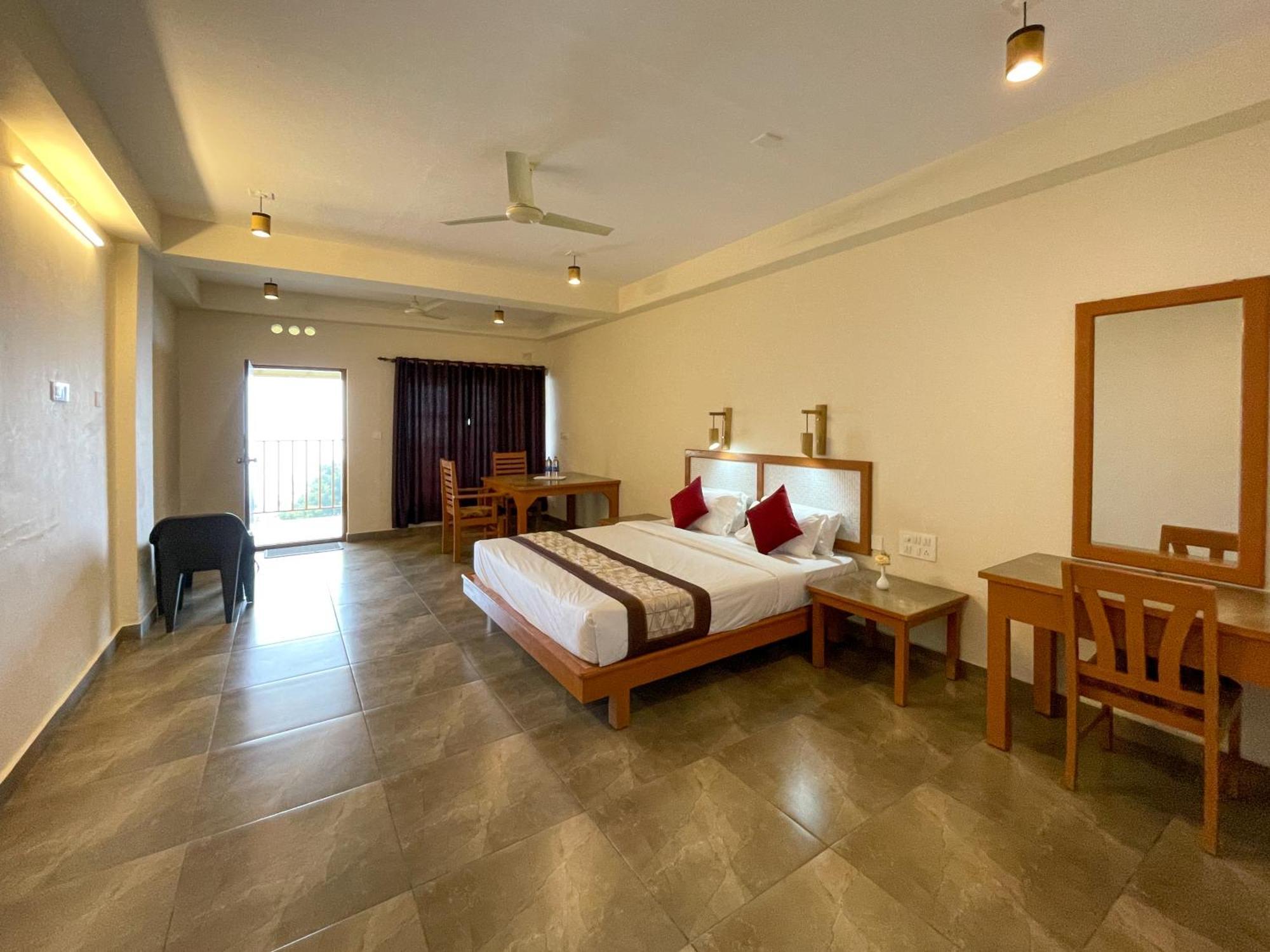Pagoda Plantation Resort Pīrmed Екстериор снимка